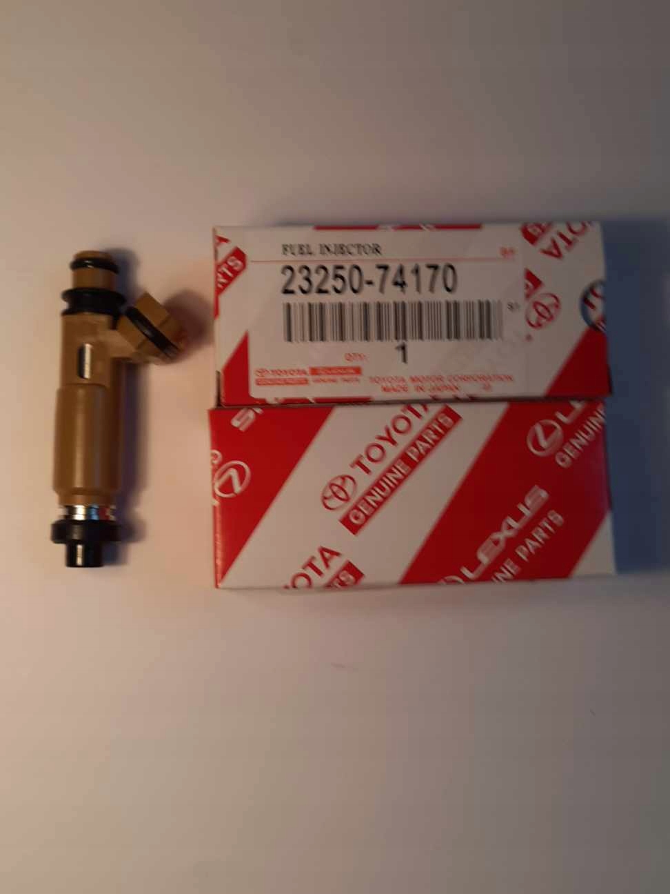 AVENSIS RAV4 CAMRY 2.0 2325074170 INJECTION originál