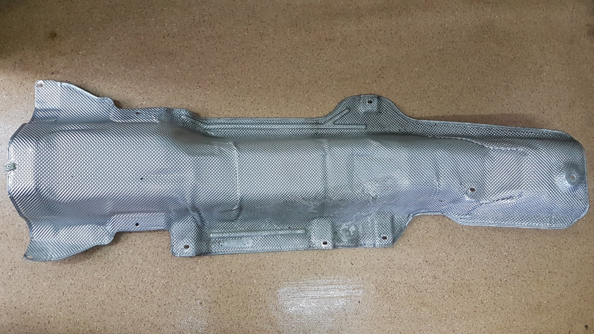 IZOLÁCIA NÁDRŽE BMW 2 F45 X1 X2 MINI 7290780