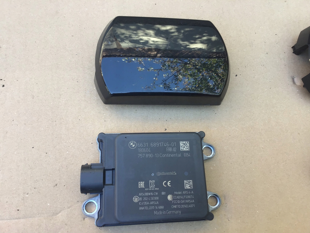 RADAROVÝ SNÍMAČ BMW G30 G11 G20 G01 ACC 6891746