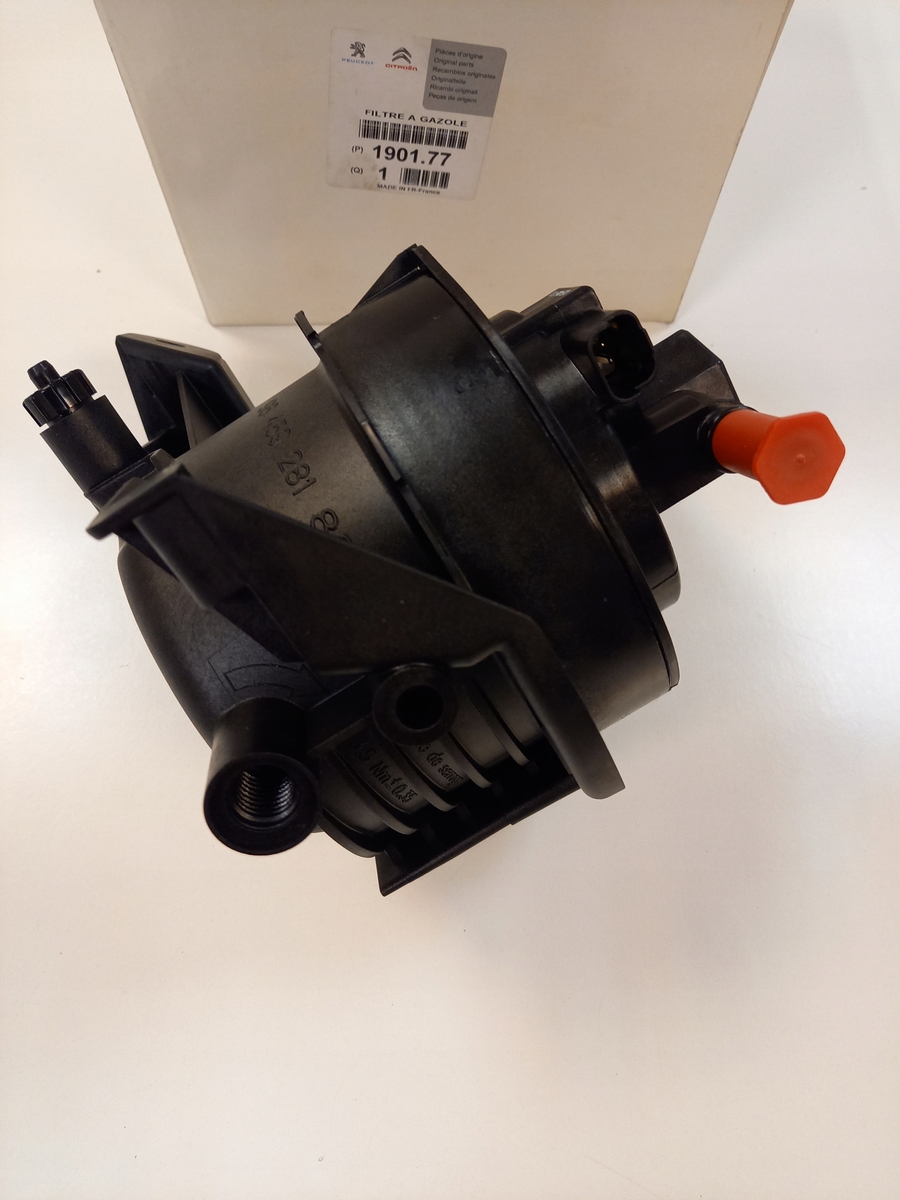 PALIVOVÝ FILTER 2.0 HDI S KRYTOM REF 190177 ORIGINÁL
