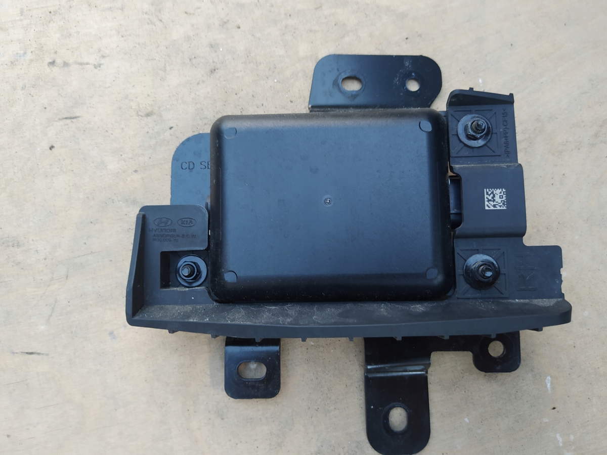MODUL SNÍMAČA KIA PRO CEED GT 19R PRAVÝ