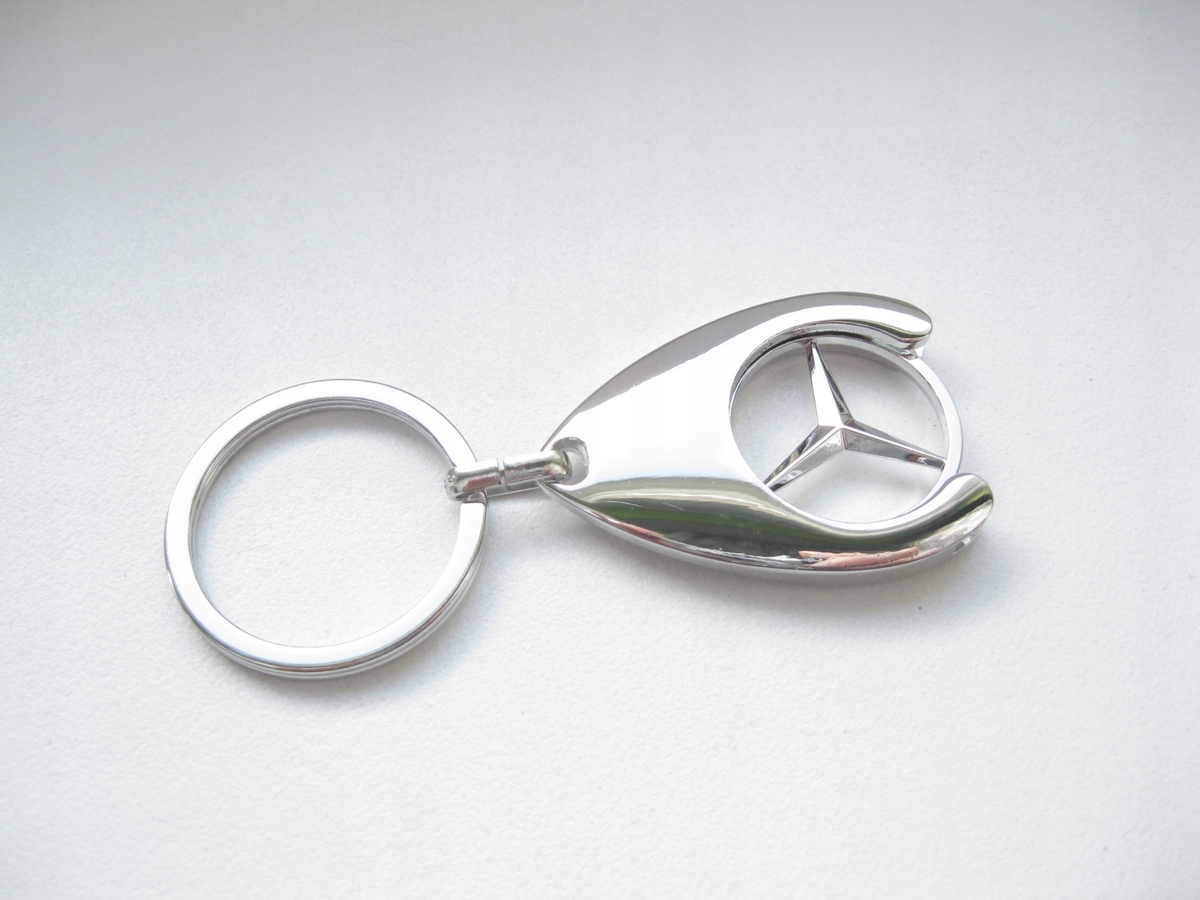 Originálny prívesok na kľúče Mercedes Originálny prívesok na kľúče Mercedes orig