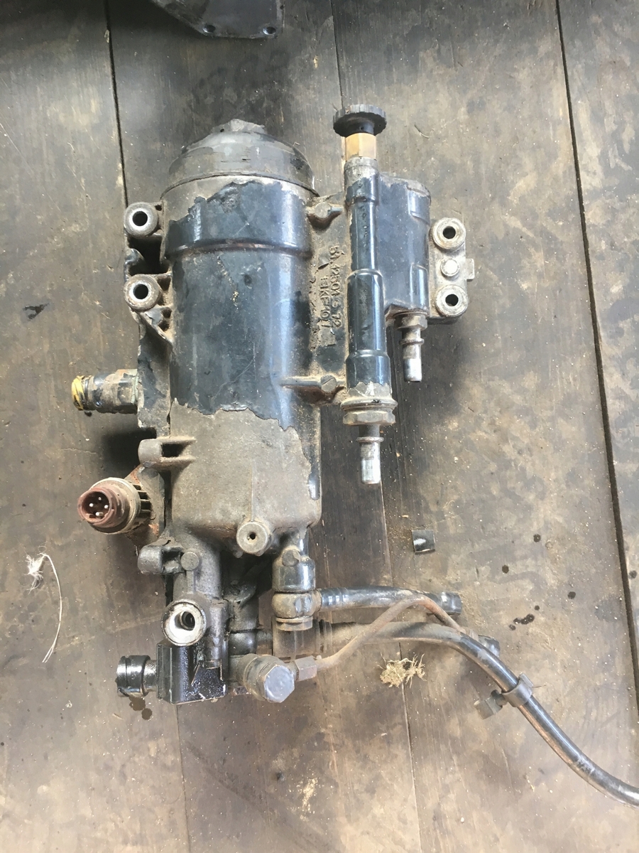 Základňa palivového filtra krytu D28 480 Man TGA TGX
