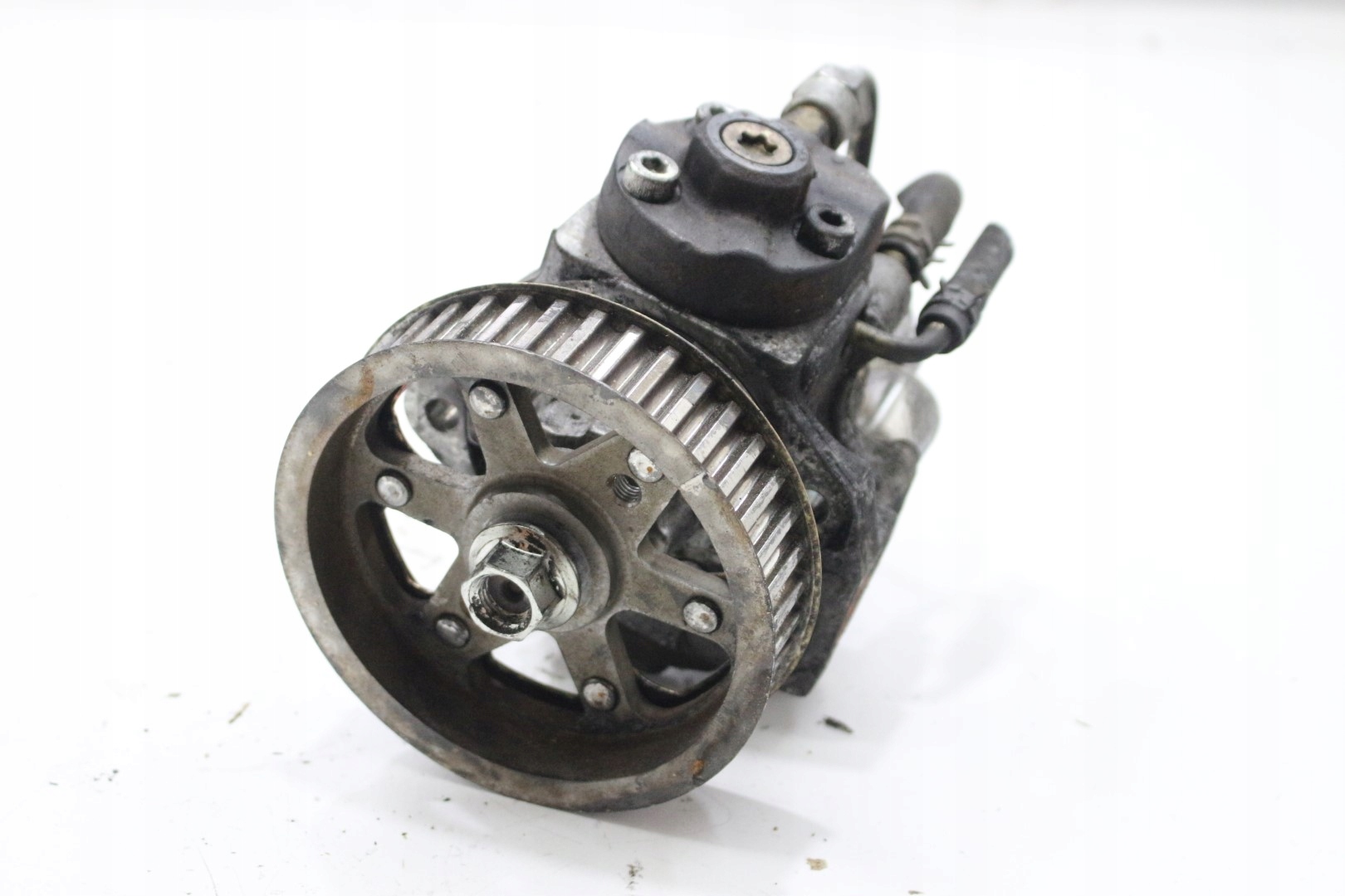 VSTREKOVACIE ČERPADLO 22100-0G010 TOYOTA 2.0 D4D