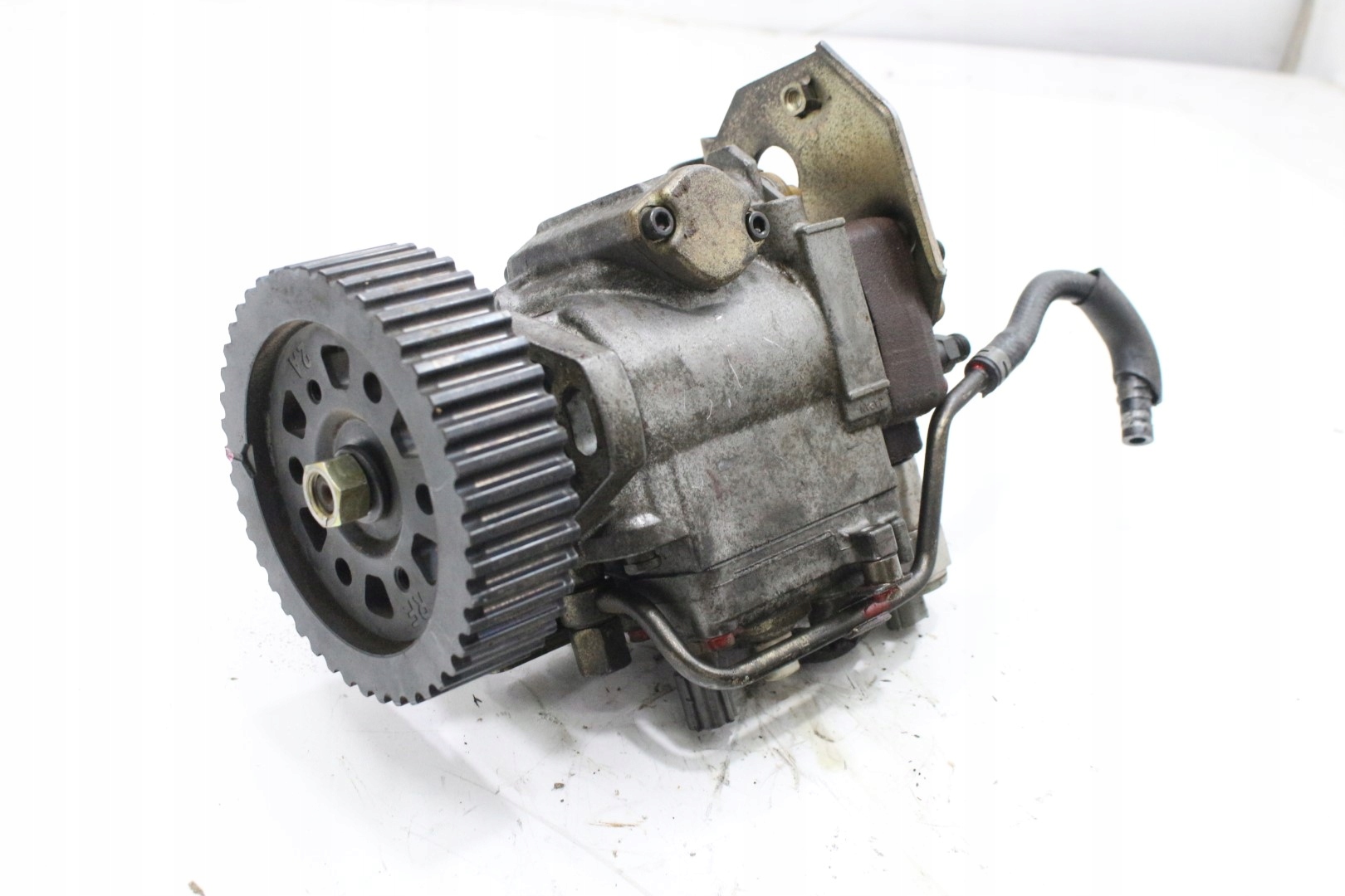 VSTREKOVACIE ČERPADLO RF4F13800 MAZDA 2.0 DiTD