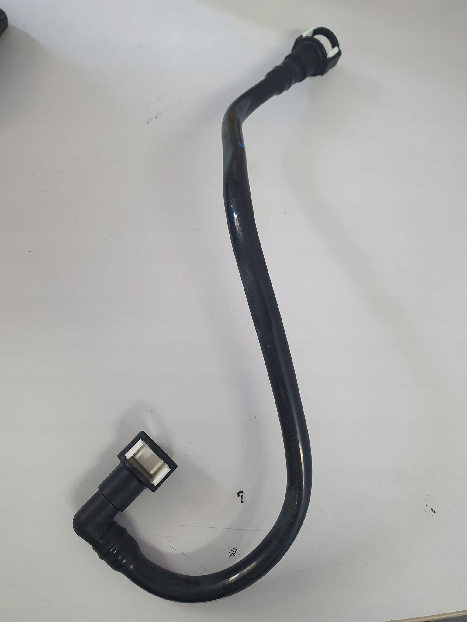 POTRUBIE PALIVA FORD TRANSIT OE 1426045