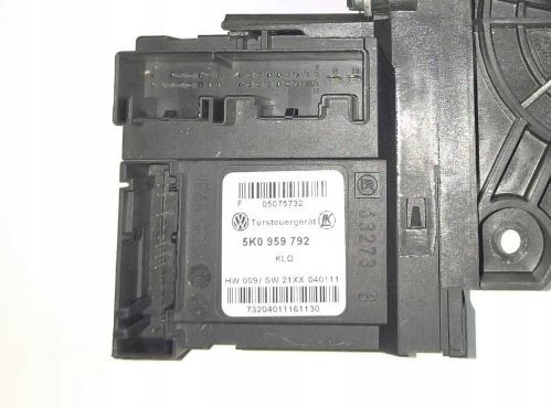 MODUL MOTOROVÉHO SKLA PP 5K0959792 1T0959702R 116