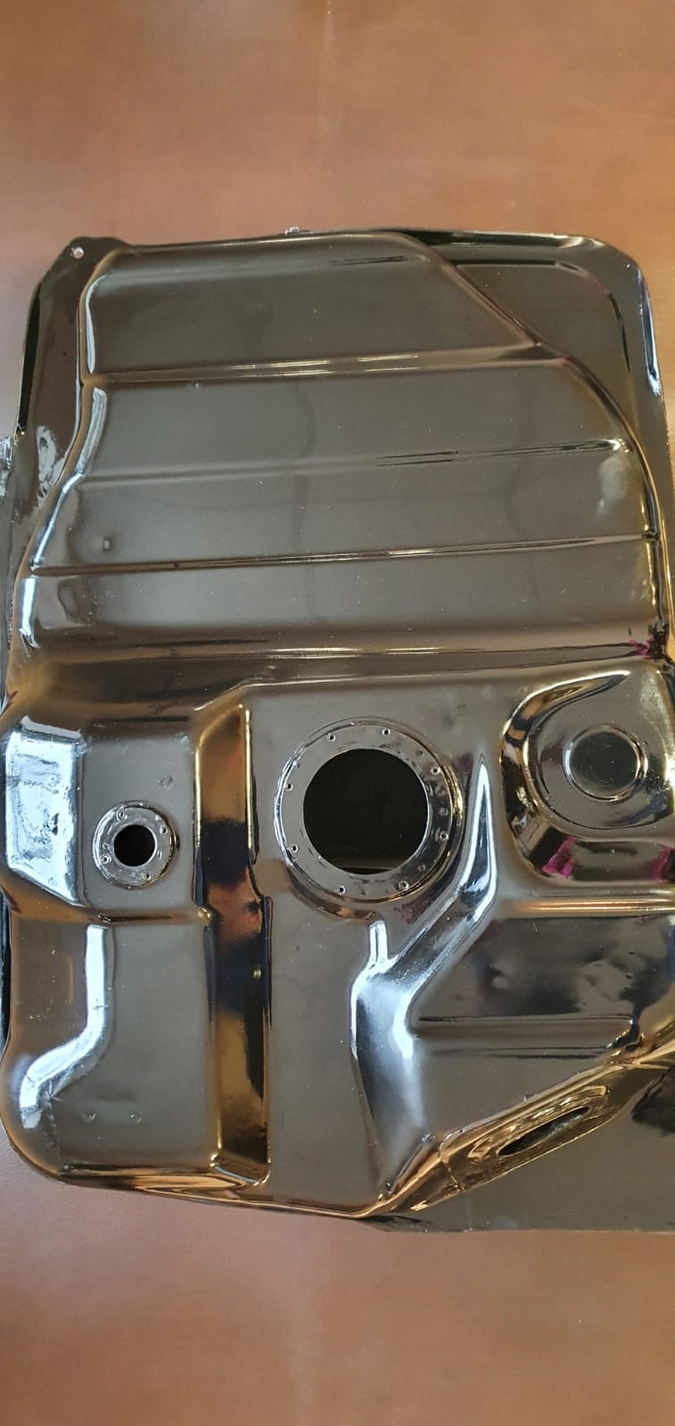 Toyota Land Cruiser 100 Nová palivová nádrž