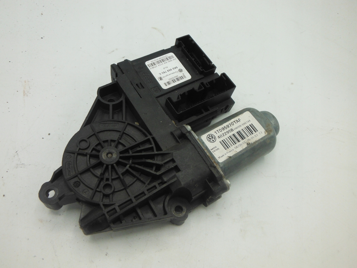 Motor okna VW Touran 1T0959701AF