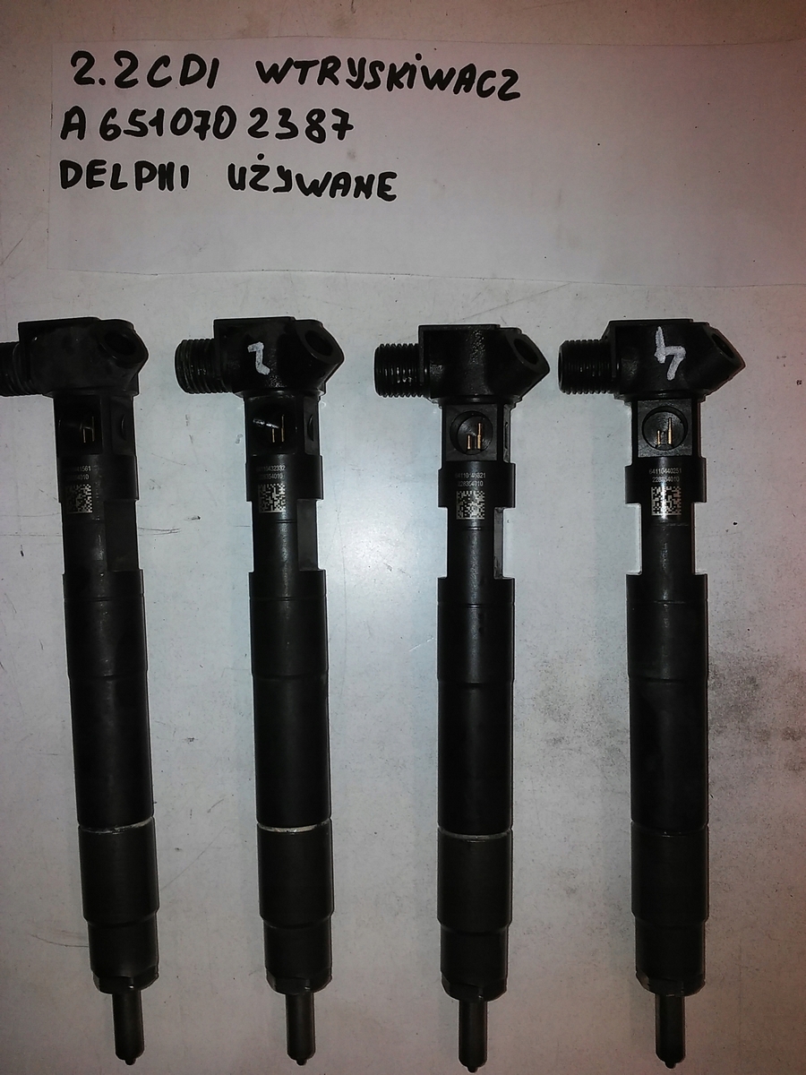 INJECTOR CLA W117 W207 W212 2.2 CDi A6510702387