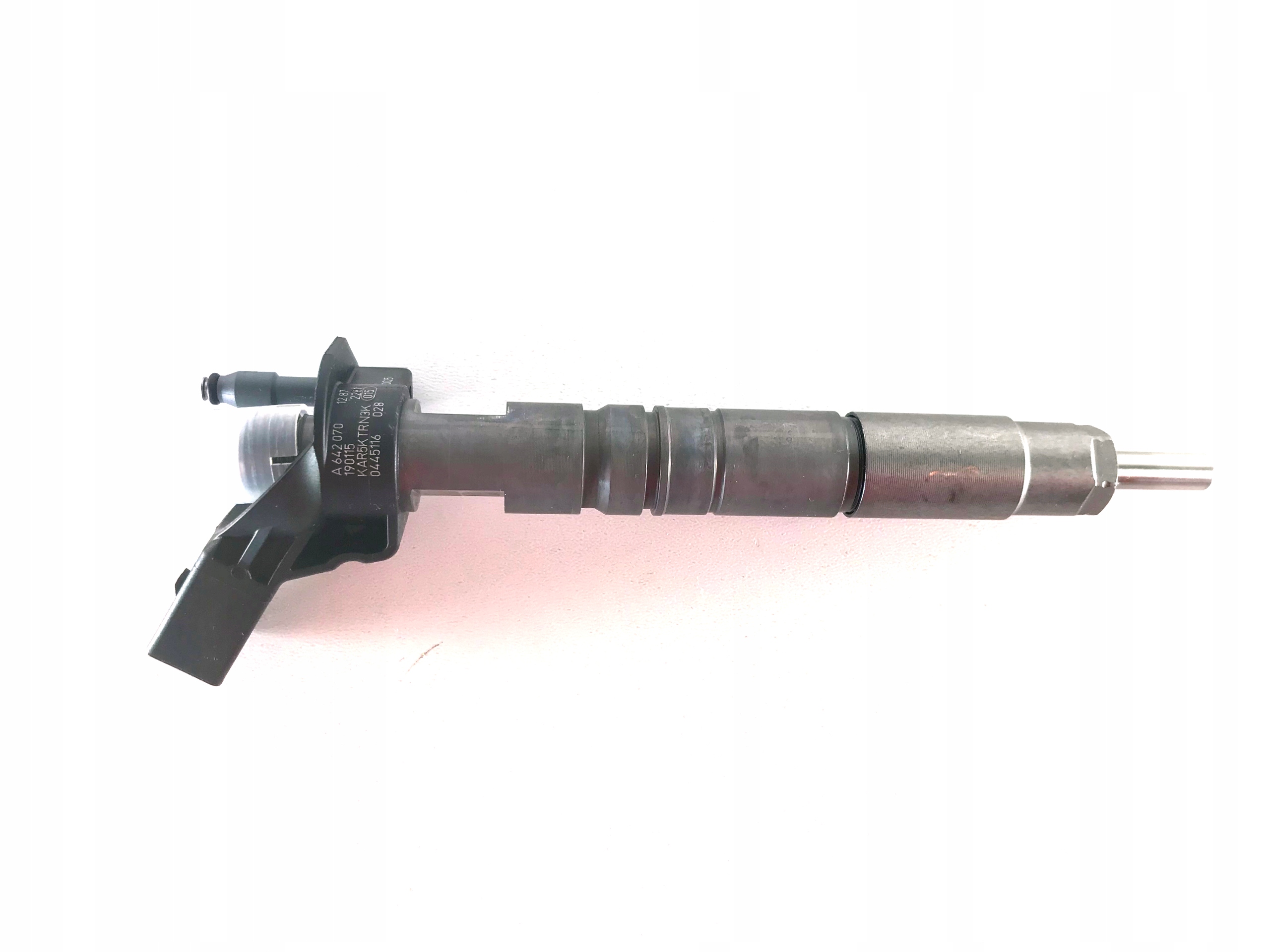 INJECTOR-E 0445116028 A6420701287 3.0 CDI NOVINKA