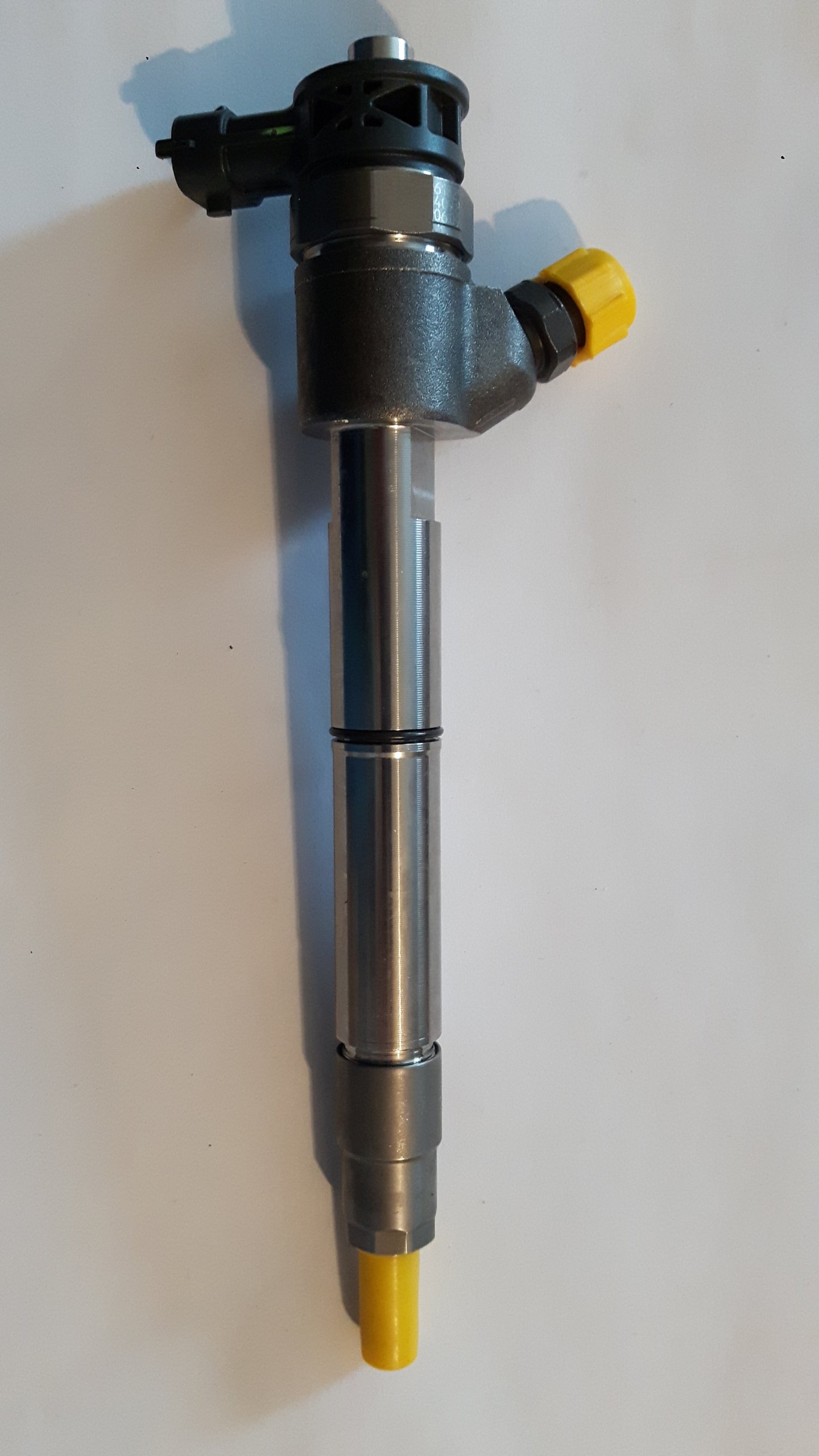 Vstrekovač OPEL 2.0CDTI 0445110713